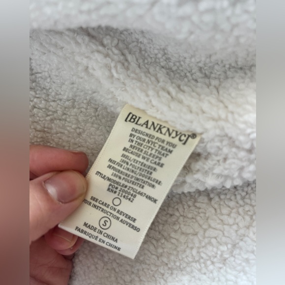 Nordstrom Rack Winter Peacoat - Picture 6 of 7